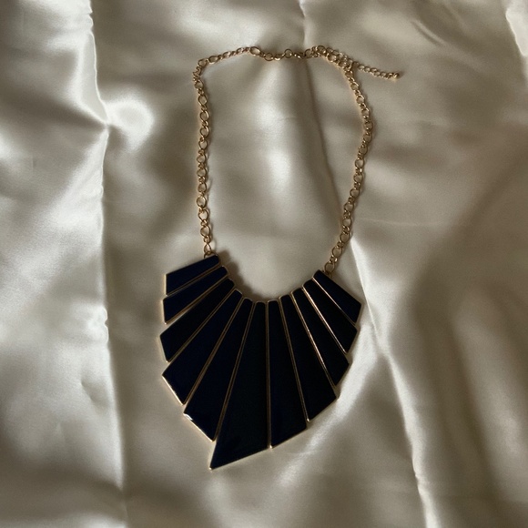 necklace - Picture 1 of 2